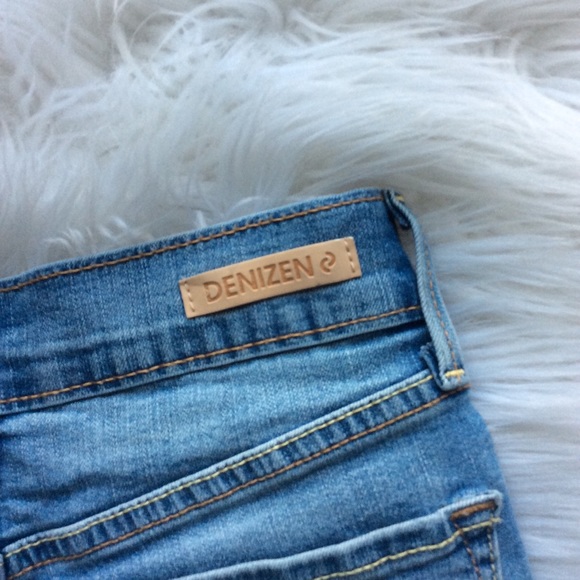 Denizen by Levi’s High Waist Shortie - Picture 6 of 10